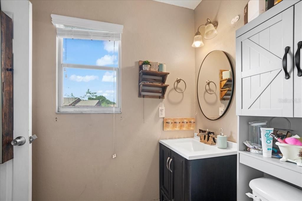 В аренду: $1,800 (3 спален, 2 ванн, 1246 Квадратных фут)
