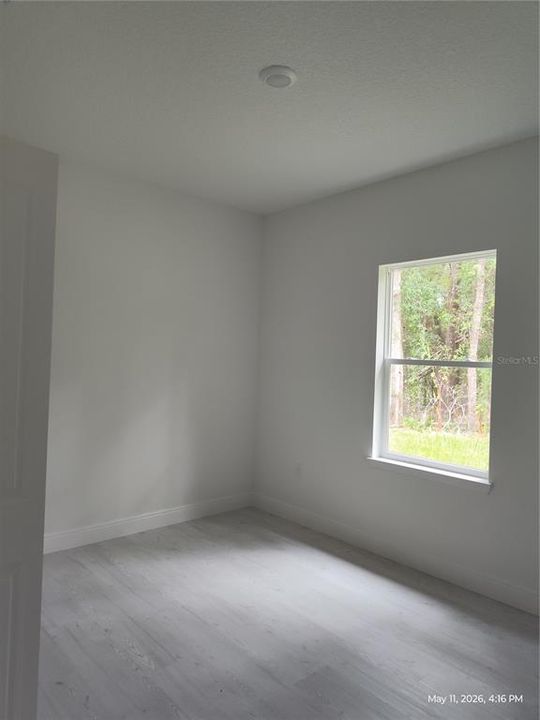 For Rent: $1,800 (4 beds, 2 baths, 1800 Square Feet)