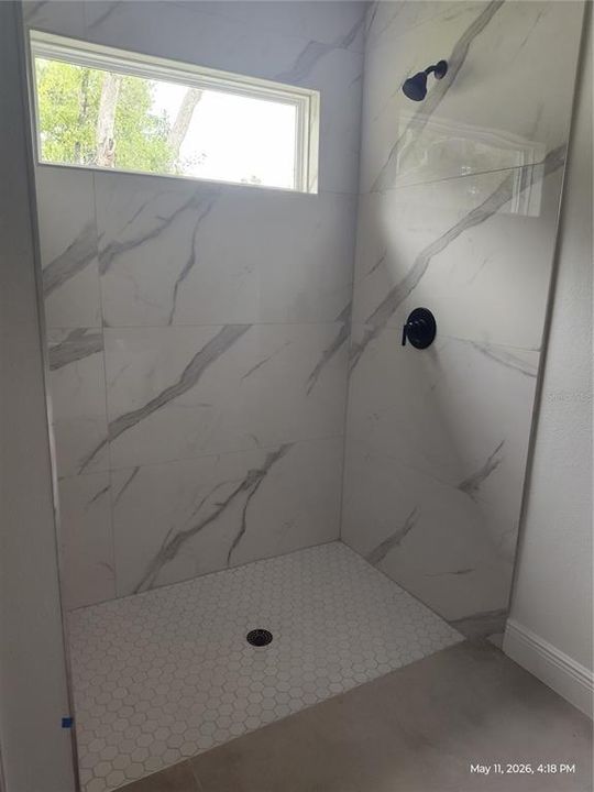 For Rent: $1,800 (4 beds, 2 baths, 1800 Square Feet)
