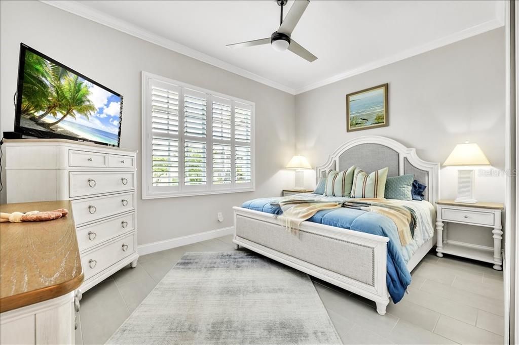 For Sale: $675,000 (4 beds, 2 baths, 2449 Square Feet)