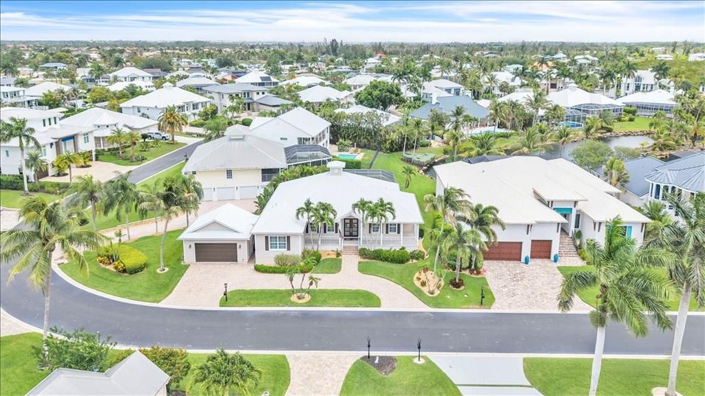 For Sale: $675,000 (4 beds, 2 baths, 2449 Square Feet)