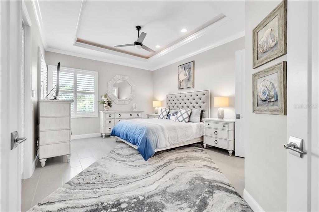 For Sale: $675,000 (4 beds, 2 baths, 2449 Square Feet)