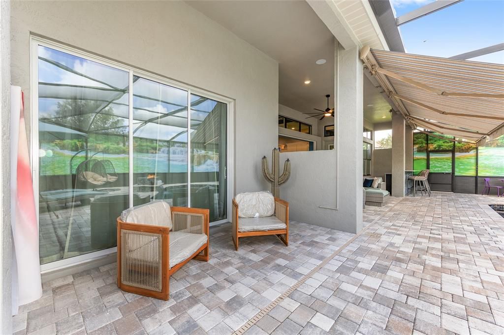 For Sale: $1,049,000 (3 beds, 3 baths, 3162 Square Feet)