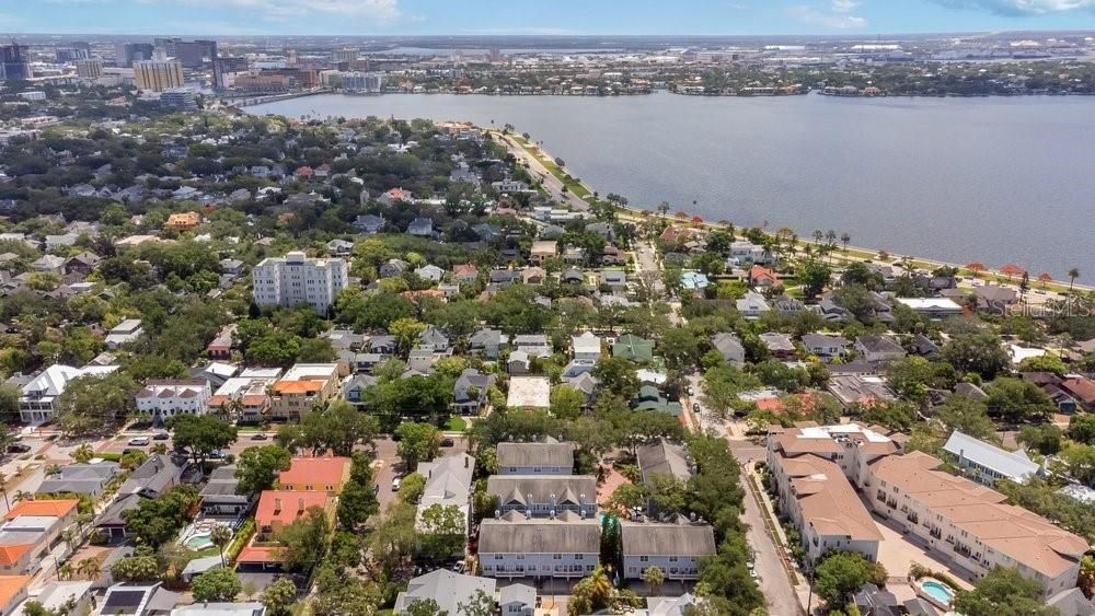 На продажу: $909,000 (2 спален, 2 ванн, 1724 Квадратных фут)