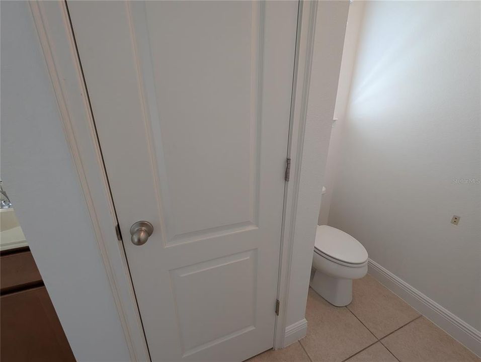 Active With Contract: $2,900 (3 beds, 2 baths, 1848 Square Feet)