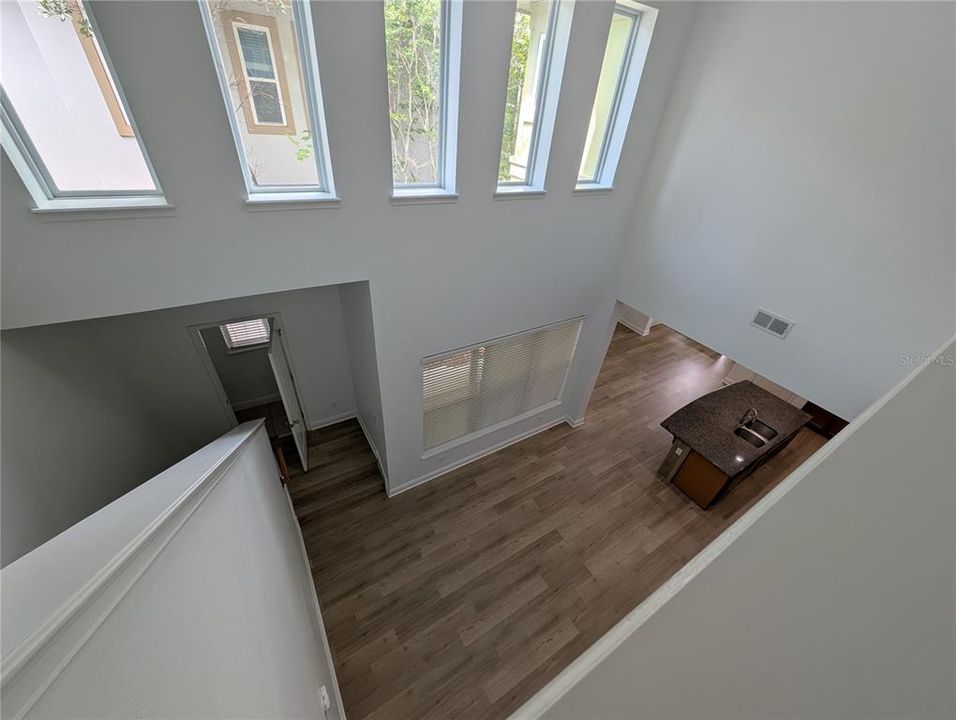 Active With Contract: $2,900 (3 beds, 2 baths, 1848 Square Feet)