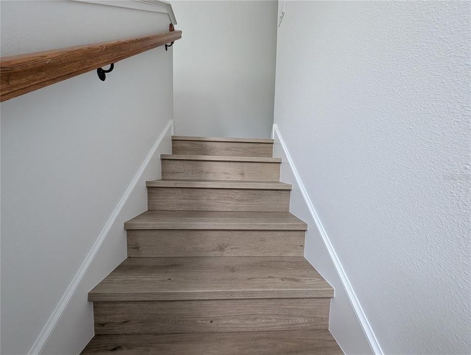 Active With Contract: $2,900 (3 beds, 2 baths, 1848 Square Feet)