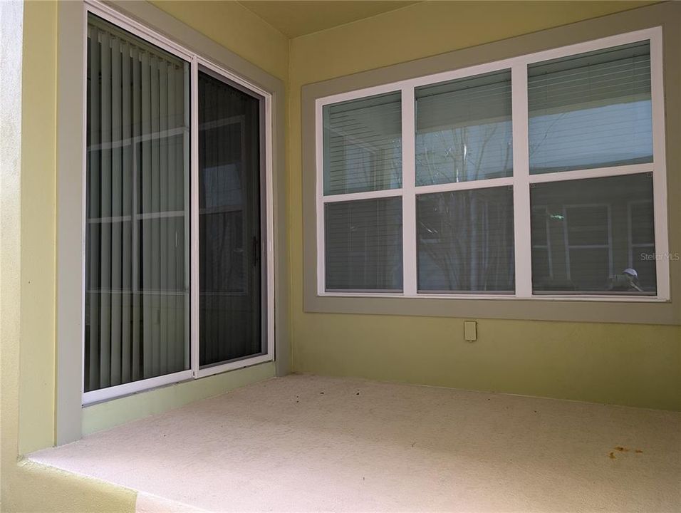 Active With Contract: $2,900 (3 beds, 2 baths, 1848 Square Feet)