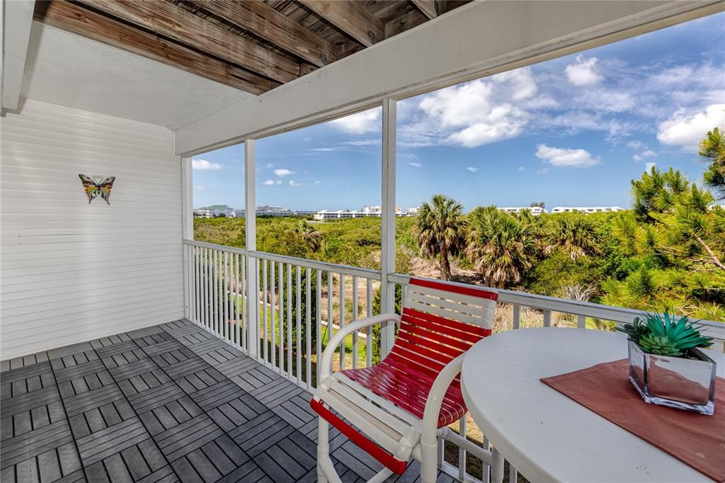 For Sale: $525,000 (3 beds, 4 baths, 2174 Square Feet)
