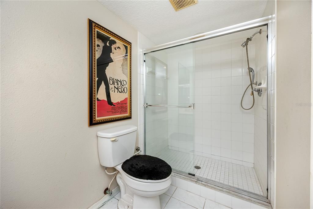 For Sale: $525,000 (3 beds, 4 baths, 2174 Square Feet)