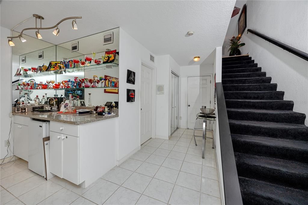 For Sale: $525,000 (3 beds, 4 baths, 2174 Square Feet)