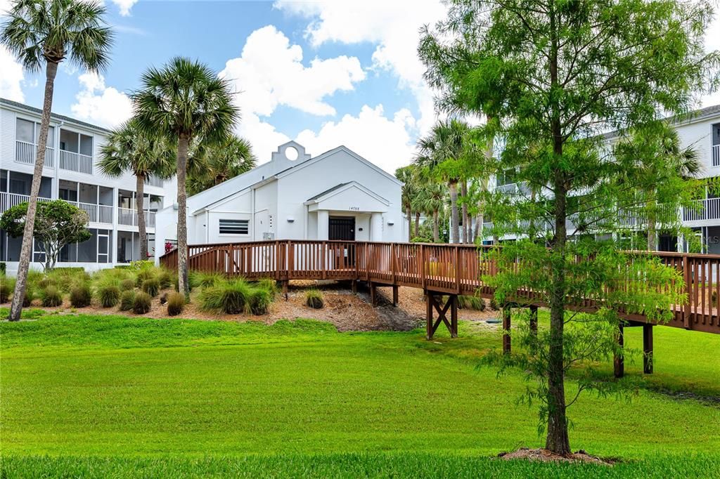 For Sale: $525,000 (3 beds, 4 baths, 2174 Square Feet)