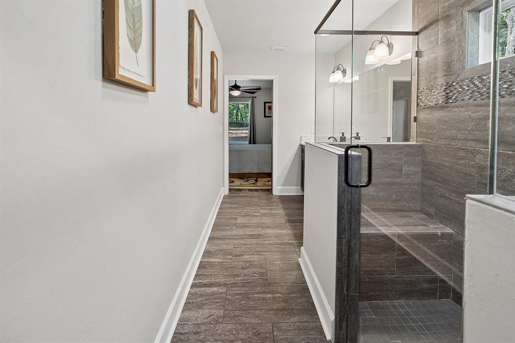 For Sale: $325,000 (2 beds, 2 baths, 1200 Square Feet)