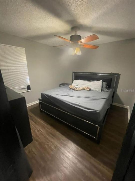 For Rent: $1,200 (1 beds, 1 baths, 526 Square Feet)