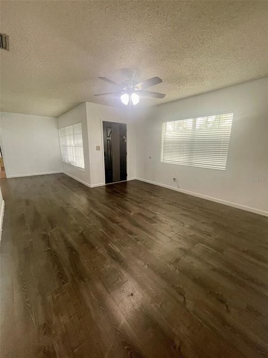 En Renta: $2,400 (3 camas, 2 baños, 1246 Pies cuadrados)