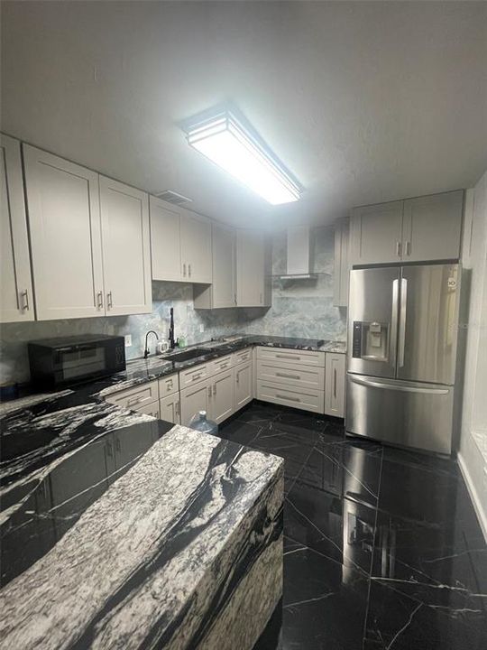 En Renta: $2,400 (3 camas, 2 baños, 1246 Pies cuadrados)