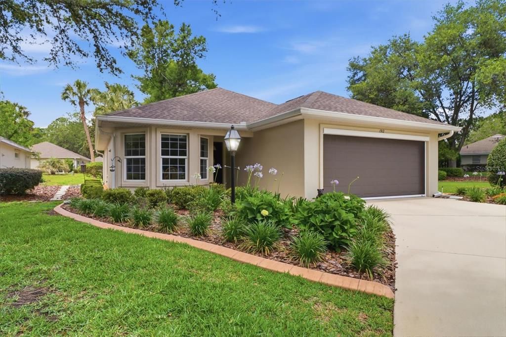 Recently Sold: $224,900 (2 beds, 2 baths, 1112 Square Feet)