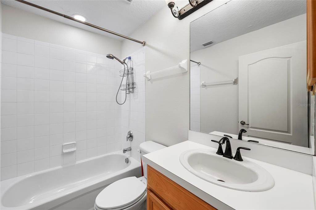 En Renta: $1,995 (3 camas, 2 baños, 1200 Pies cuadrados)