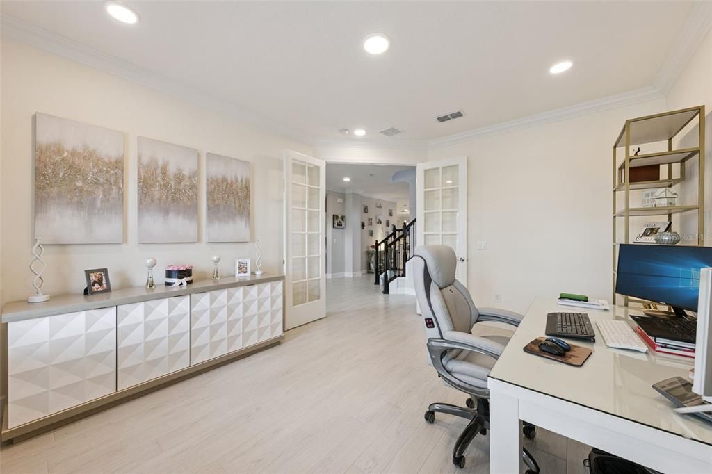 For Sale: $1,125,000 (4 beds, 3 baths, 4234 Square Feet)
