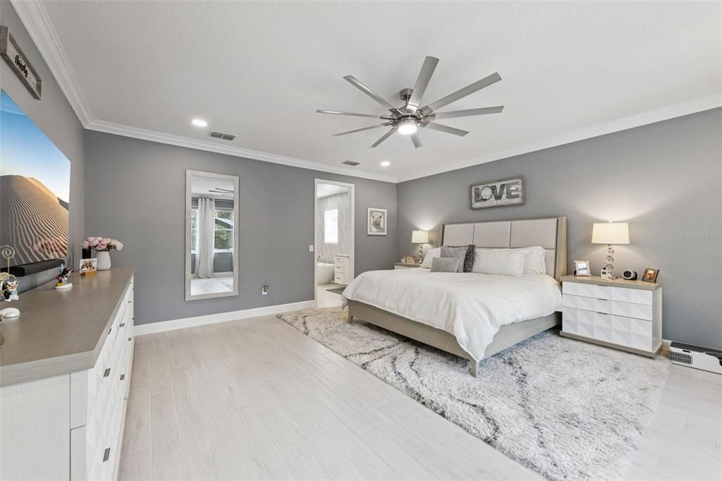 For Sale: $1,125,000 (4 beds, 3 baths, 4234 Square Feet)