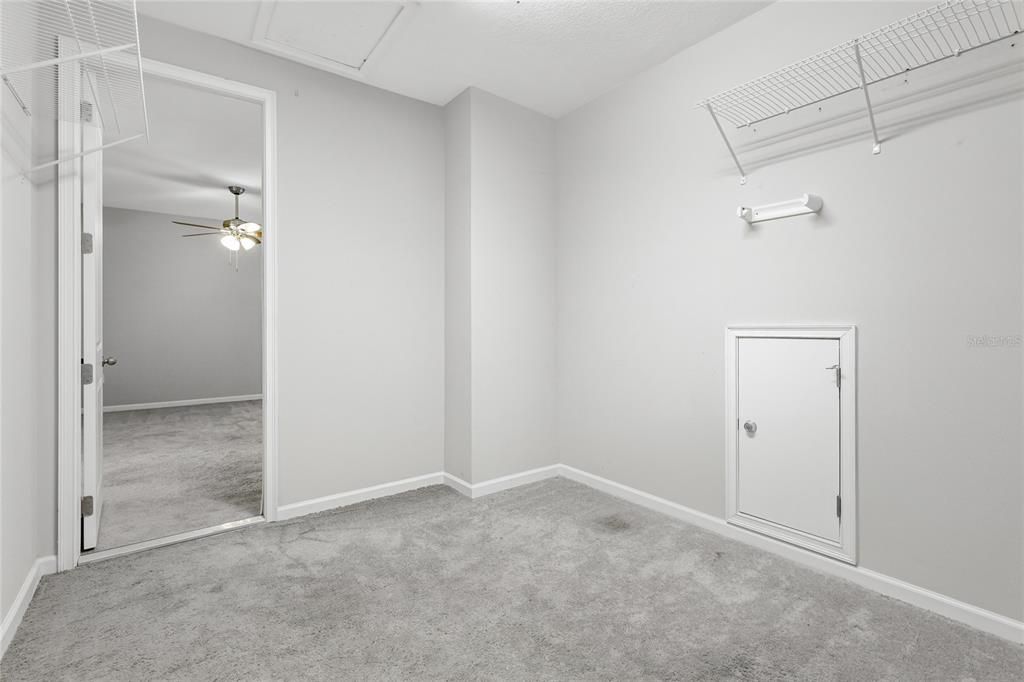 En Venta: $450,000 (3 camas, 2 baños, 1837 Pies cuadrados)