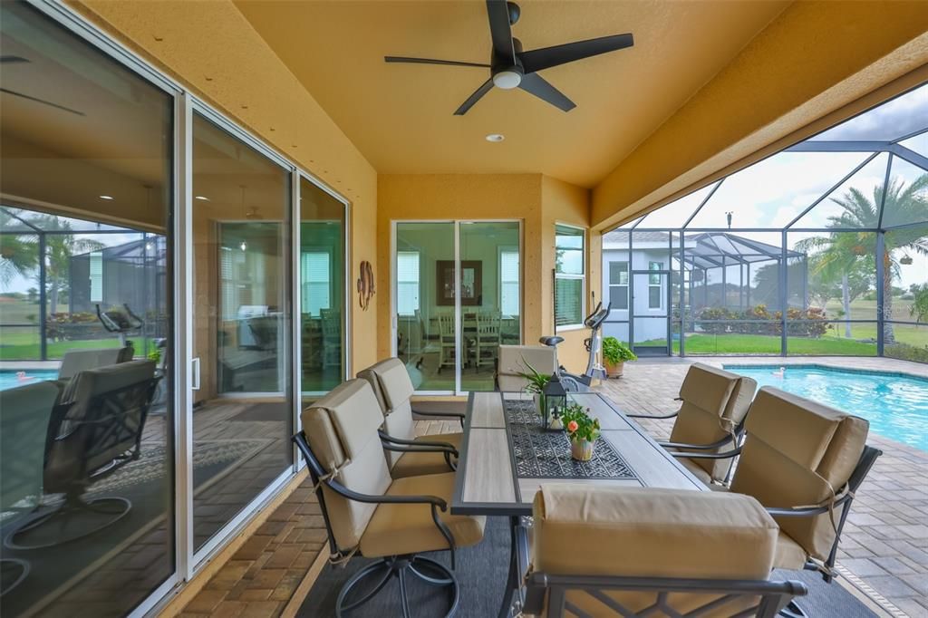 For Sale: $649,999 (3 beds, 2 baths, 2377 Square Feet)