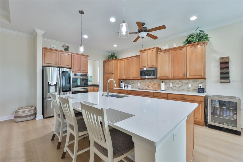 For Sale: $649,999 (3 beds, 2 baths, 2377 Square Feet)