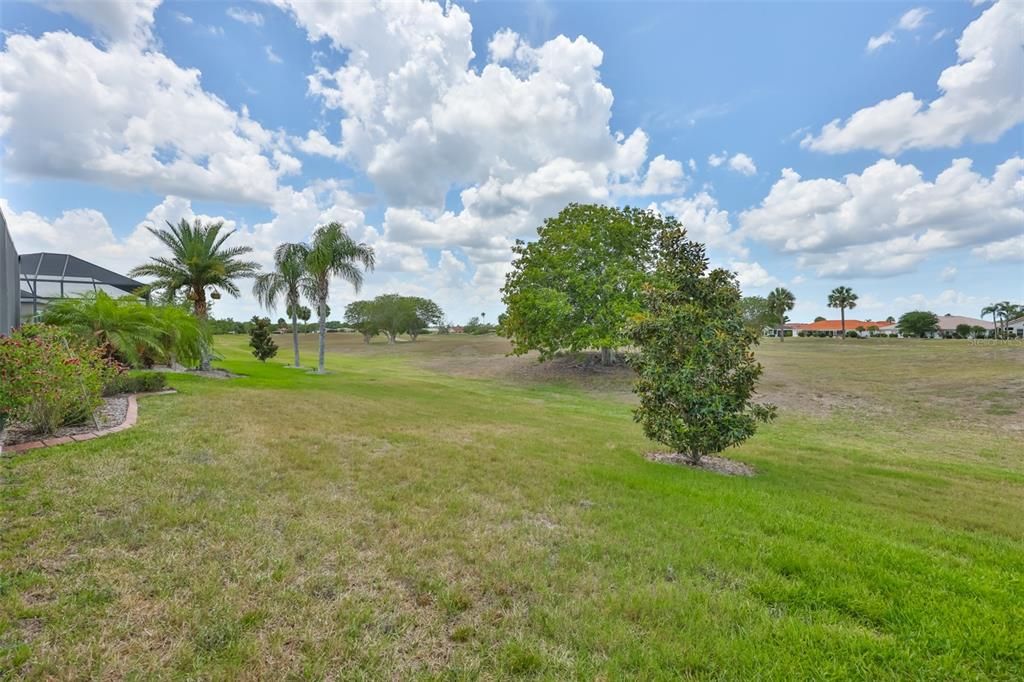For Sale: $649,999 (3 beds, 2 baths, 2377 Square Feet)