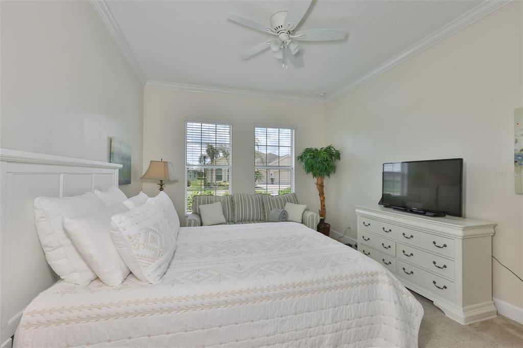 For Sale: $649,999 (3 beds, 2 baths, 2377 Square Feet)