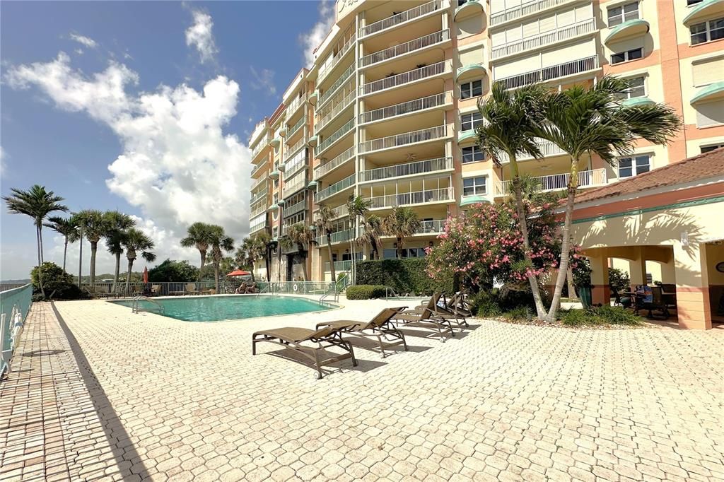 En Venta: $525,000 (2 camas, 2 baños, 1616 Pies cuadrados)