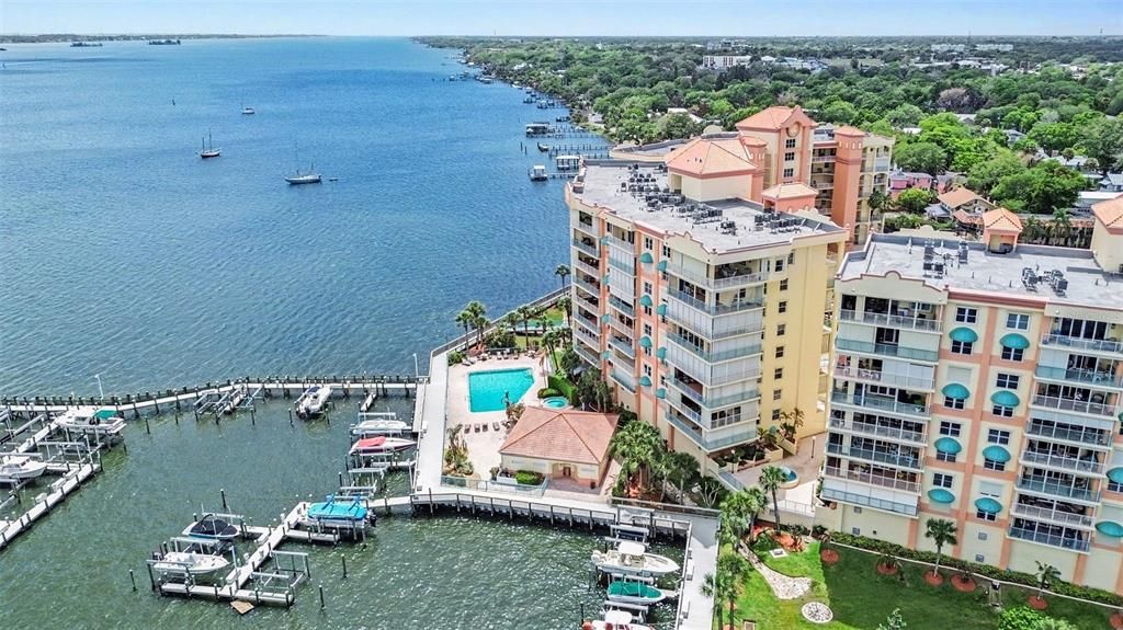 En Venta: $525,000 (2 camas, 2 baños, 1616 Pies cuadrados)