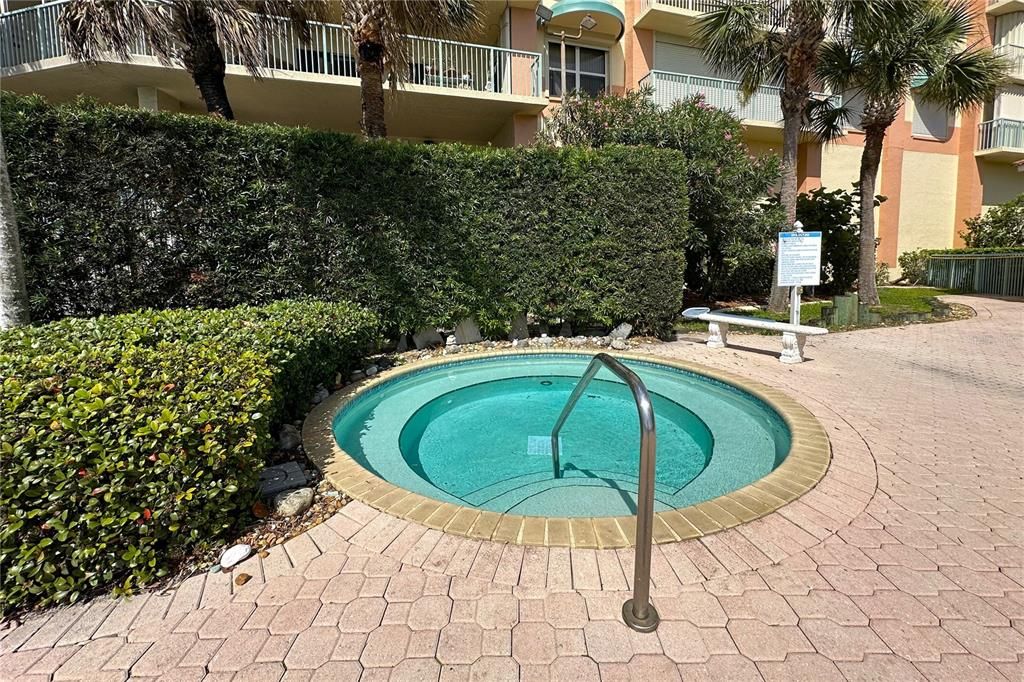En Venta: $525,000 (2 camas, 2 baños, 1616 Pies cuadrados)