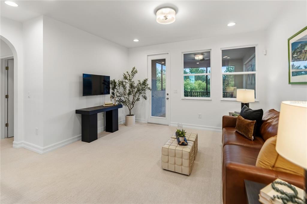 For Sale: $825,000 (4 beds, 4 baths, 3571 Square Feet)