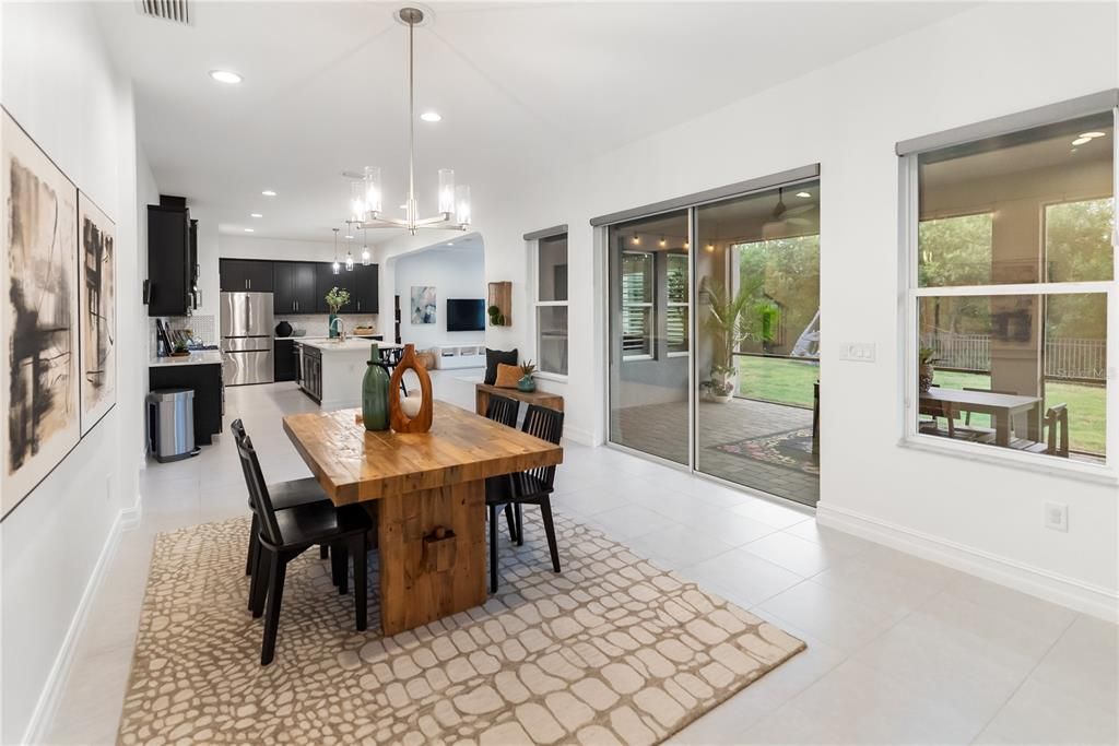 For Sale: $825,000 (4 beds, 4 baths, 3571 Square Feet)