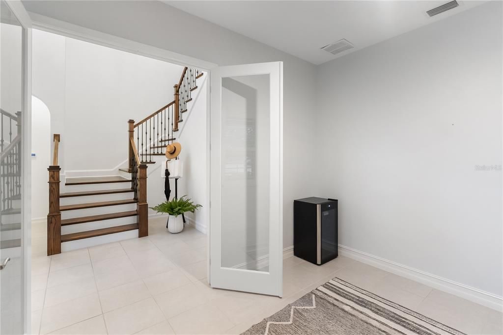 For Sale: $825,000 (4 beds, 4 baths, 3571 Square Feet)