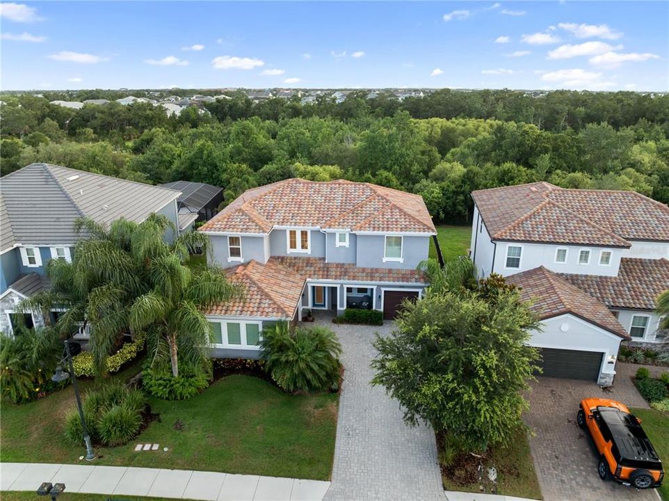For Sale: $825,000 (4 beds, 4 baths, 3571 Square Feet)