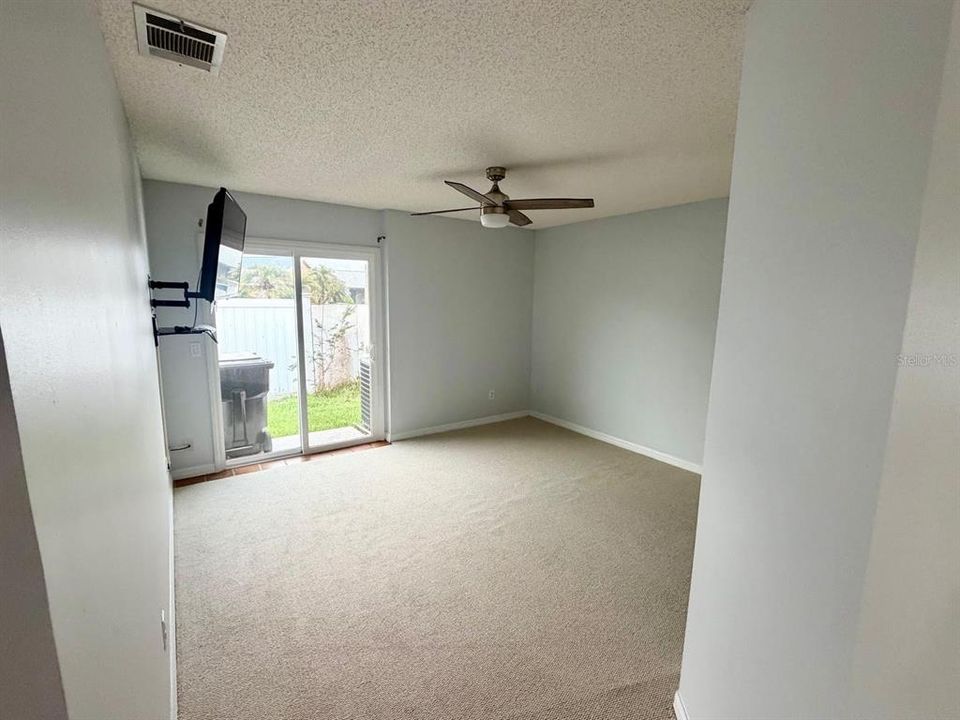 En Venta: $385,000 (2 camas, 2 baños, 1568 Pies cuadrados)