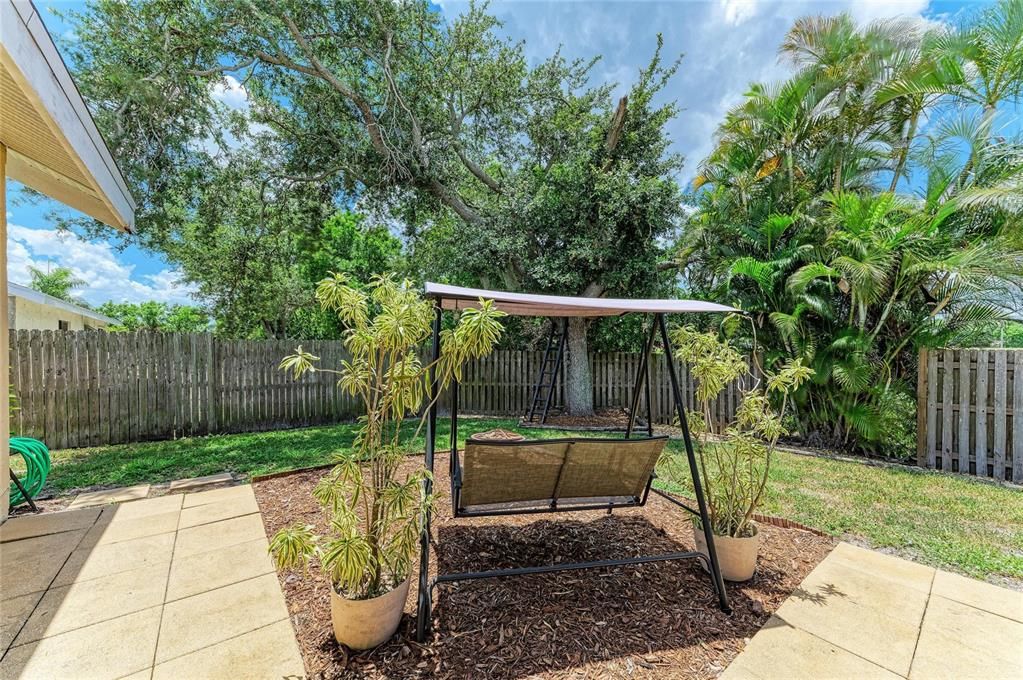 En Venta: $329,000 (3 camas, 2 baños, 1211 Pies cuadrados)