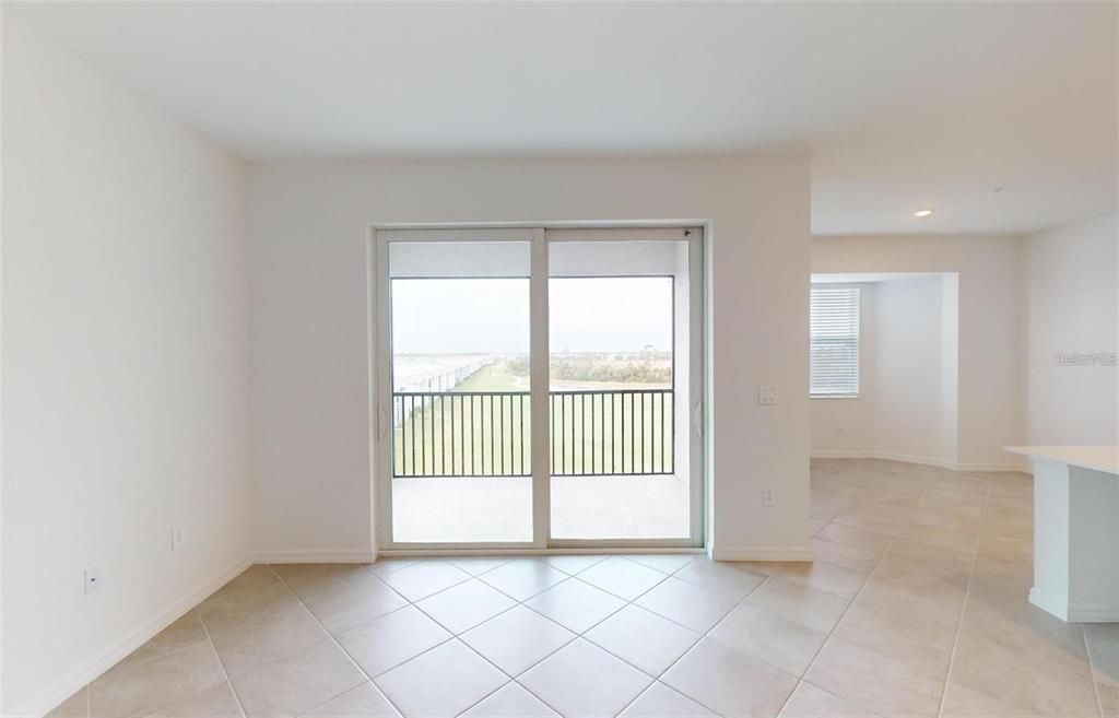 For Sale: $325,000 (2 beds, 2 baths, 1149 Square Feet)