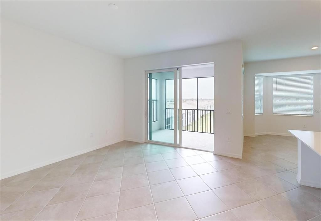 For Sale: $325,000 (2 beds, 2 baths, 1149 Square Feet)