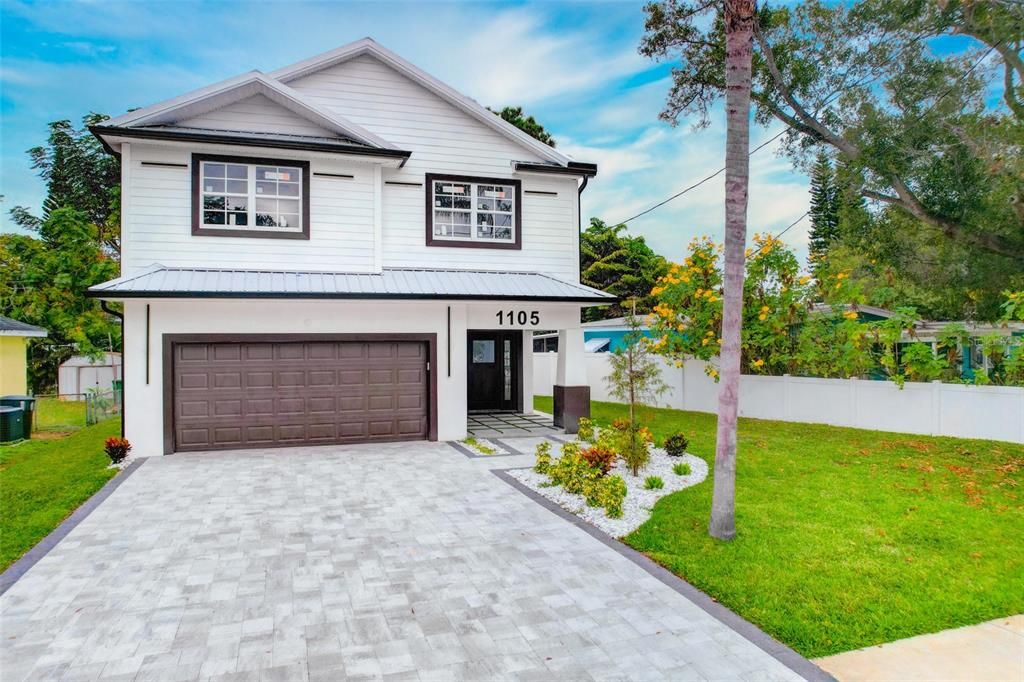 For Sale: $1,287,000 (4 beds, 3 baths, 2889 Square Feet)