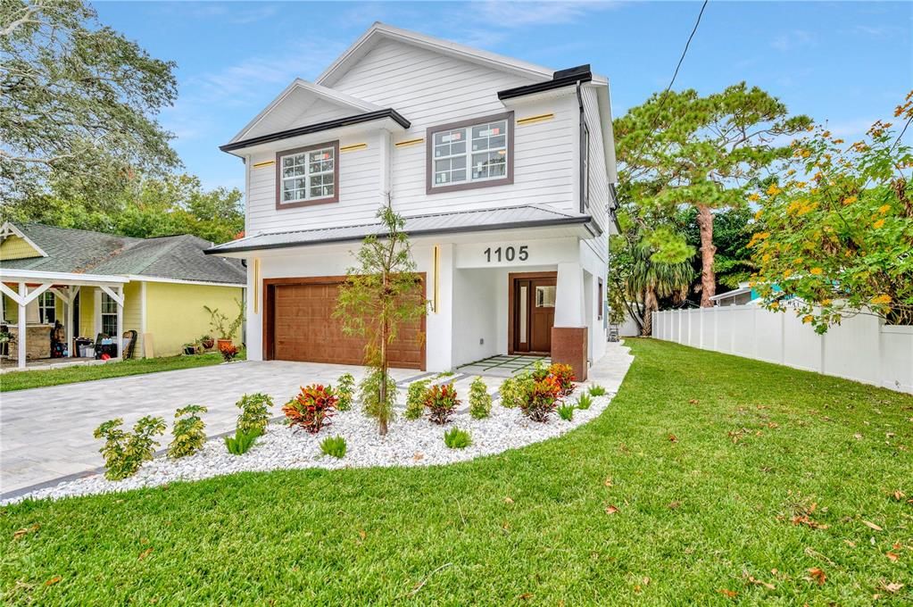 For Sale: $1,287,000 (4 beds, 3 baths, 2889 Square Feet)