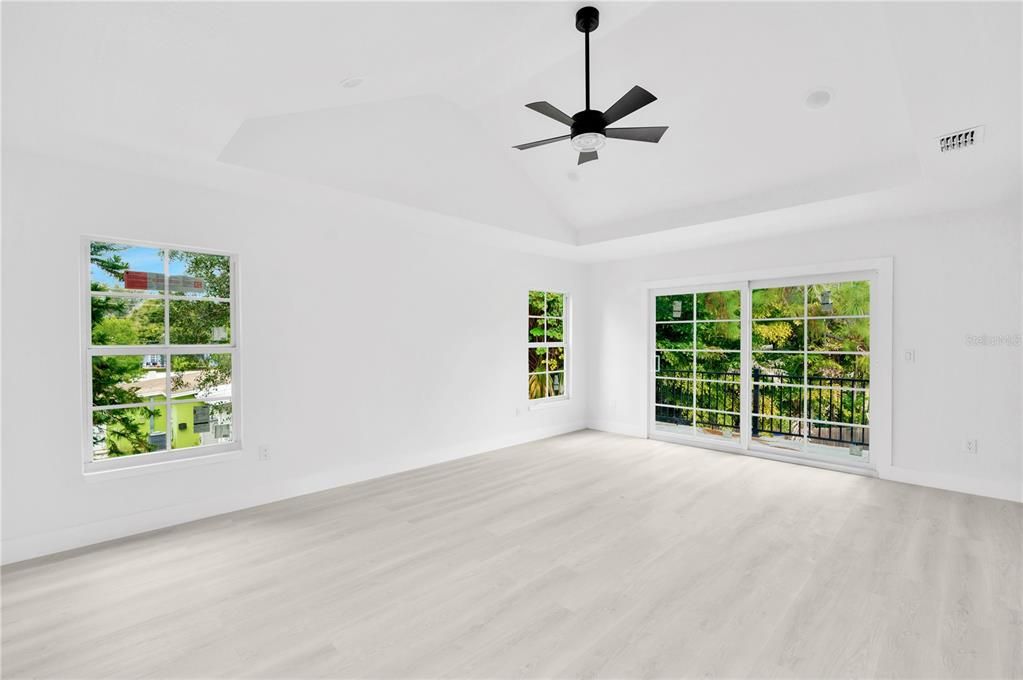 For Sale: $1,287,000 (4 beds, 3 baths, 2889 Square Feet)