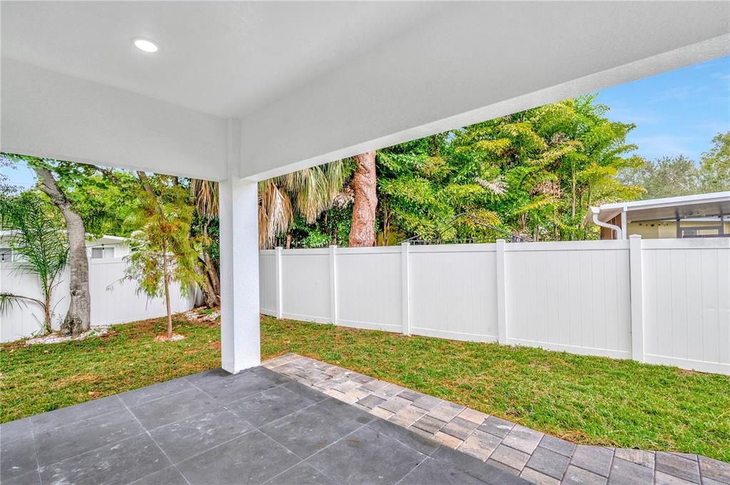 For Sale: $1,287,000 (4 beds, 3 baths, 2889 Square Feet)