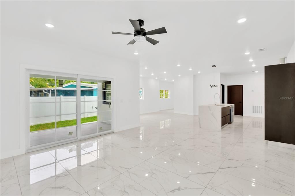 For Sale: $1,287,000 (4 beds, 3 baths, 2889 Square Feet)