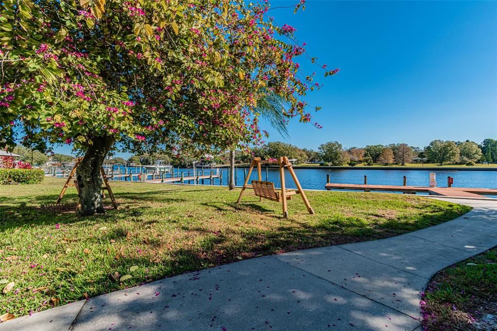 En Venta: $340,000 (2 camas, 1 baños, 1368 Pies cuadrados)