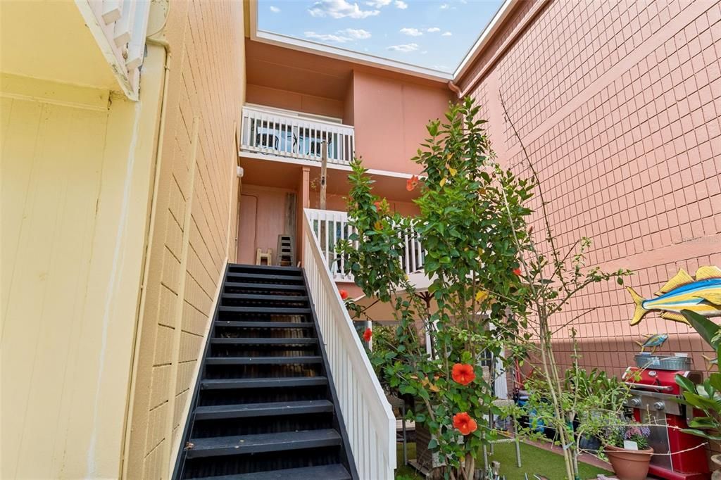 En Venta: $340,000 (2 camas, 1 baños, 1368 Pies cuadrados)