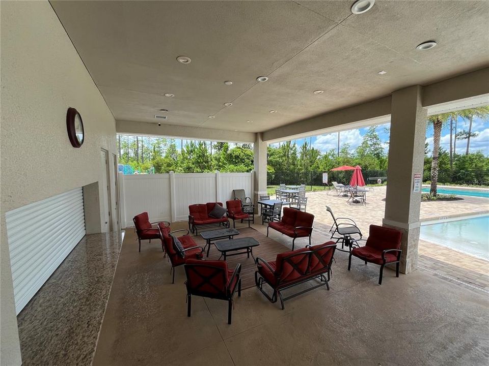 En Venta: $334,900 (3 camas, 2 baños, 1665 Pies cuadrados)