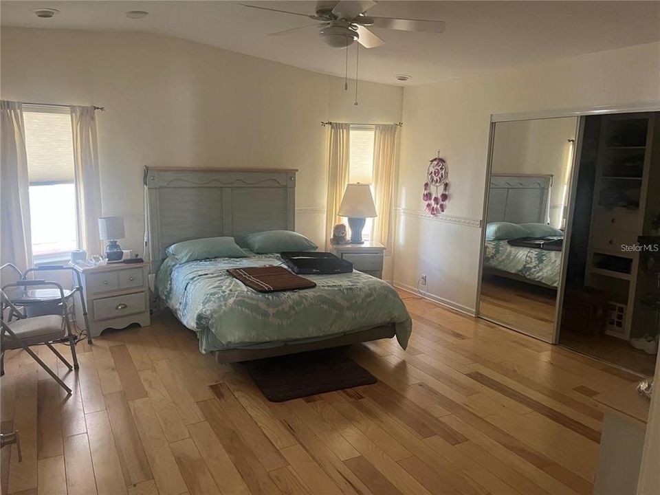 For Sale: $335,000 (2 beds, 2 baths, 1615 Square Feet)