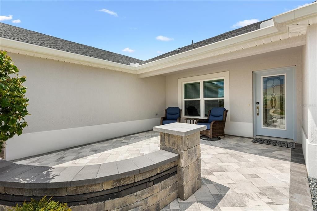For Rent: $3,100 (3 beds, 2 baths, 1584 Square Feet)